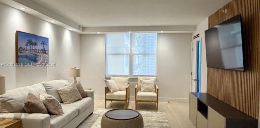 Condo à Hollywood, Floride, 2 chambres  № 2069093