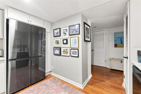 Copropriété à vendre à Tampa, Floride: 2 chambres, 144.93 m2 № 2291138 - photo 16