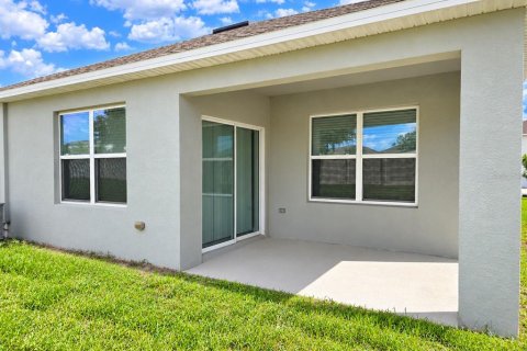 House in Lake Alfred, Florida 3 bedrooms, 157 sq.m. № 2395871 - photo 6