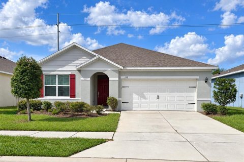 House in Lake Alfred, Florida 3 bedrooms, 157 sq.m. № 2395871 - photo 2