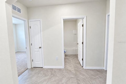House in Lake Alfred, Florida 3 bedrooms, 157 sq.m. № 2395871 - photo 16