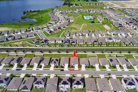House in Lake Alfred, Florida 3 bedrooms, 157 sq.m. № 2395871 - photo 8