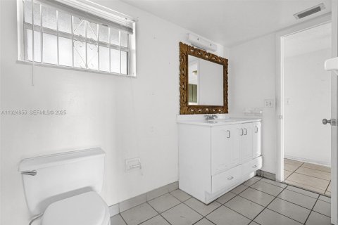 Copropriété à vendre à Miami, Floride: 1 chambre, 89.93 m2 № 1990723 - photo 16