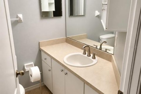 Casa en venta en Fish Hawk, Florida, 3 dormitorios, 145.11 m2 № 2344637 - foto 12