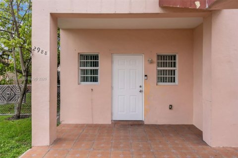 Immobilier commercial à vendre à Miami, Floride: 350.06 m2 № 2178490 - photo 20