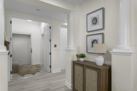 Copropriété à vendre à Saint Petersburg, Floride: 3 chambres, 260.03 m2 № 2291000 - photo 5
