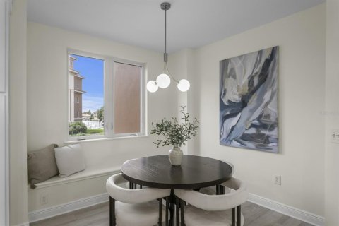 Copropriété à vendre à Saint Petersburg, Floride: 3 chambres, 260.03 m2 № 2291000 - photo 19