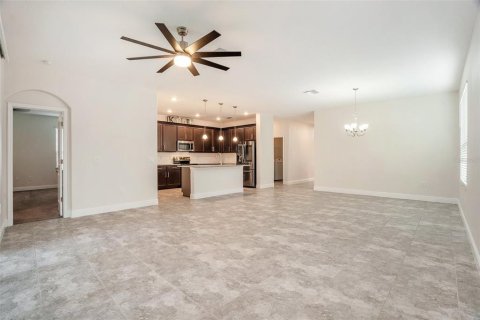 Casa en venta en New Port Richey, Florida, 4 dormitorios, 190.64 m2 № 1832701 - foto 6