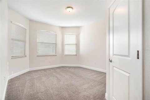 Casa en venta en New Port Richey, Florida, 4 dormitorios, 190.64 m2 № 1832701 - foto 18