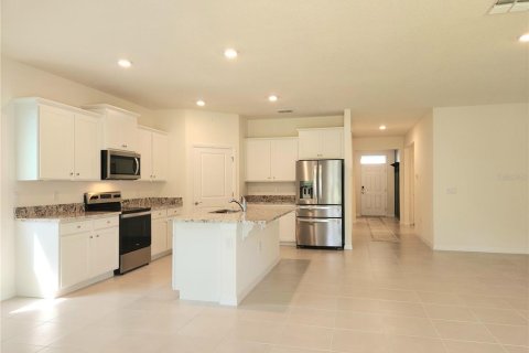Casa en venta en Ocala, Florida, 4 dormitorios, 188.96 m2 № 1743222 - foto 12