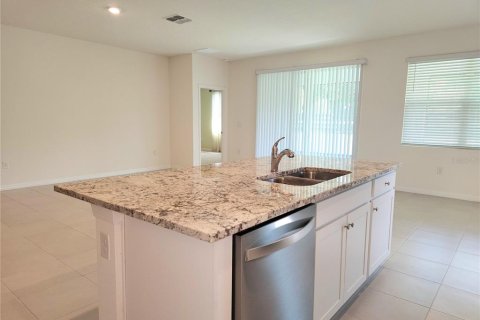 Casa en venta en Ocala, Florida, 4 dormitorios, 188.96 m2 № 1743222 - foto 9