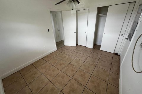 Снять в аренду квартиру в Майами, Флорида 3 комнаты, 102.19м2, № 2078194 - фото 6