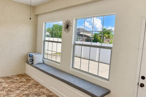 Villa ou maison à louer à Kissimmee, Floride: 4 chambres, 225.1 m2 № 2388933 - photo 20