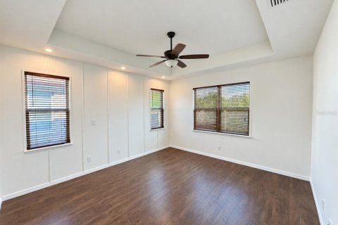 Villa ou maison à louer à Kissimmee, Floride: 4 chambres, 225.1 m2 № 2388933 - photo 8