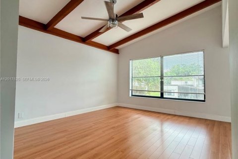 Adosado en venta en Plantation, Florida, 4 dormitorios, 201.6 m2 № 2087843 - foto 27