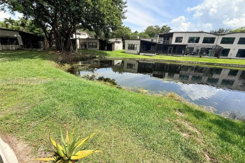 Adosado en venta en Plantation, Florida, 4 dormitorios, 201.6 m2 № 2087843 - foto 17