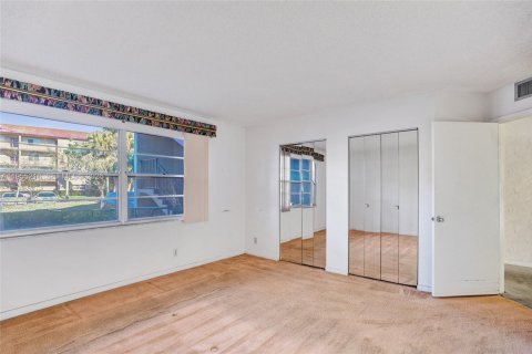 Купить кондоминиум в Пемброк-Пайнс, Флорида 1 спальня, 97.08м2, № 2010161 - фото 14