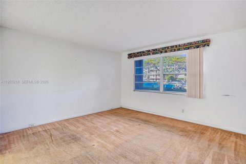 Купить кондоминиум в Пемброк-Пайнс, Флорида 1 спальня, 97.08м2, № 2010161 - фото 11