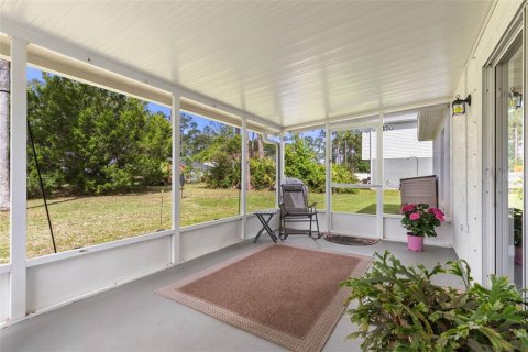 House in Palm Coast, Florida 3 bedrooms, 127 sq.m. № 2110350 - photo 30