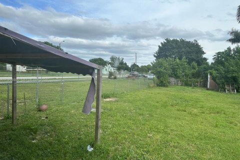 House in Homestead, Florida 2 bedrooms, 102.56 sq.m. № 2004697 - photo 18