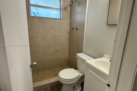 House in Homestead, Florida 2 bedrooms, 102.56 sq.m. № 2004697 - photo 12