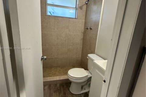 House in Homestead, Florida 2 bedrooms, 102.56 sq.m. № 2004697 - photo 11