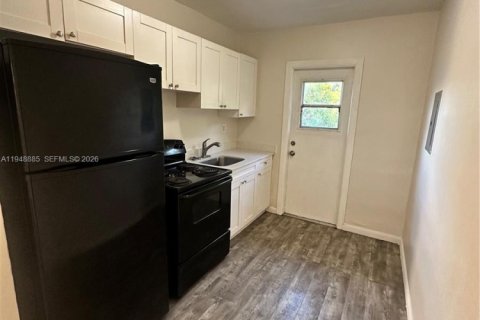 House in Homestead, Florida 2 bedrooms, 102.56 sq.m. № 2004697 - photo 8