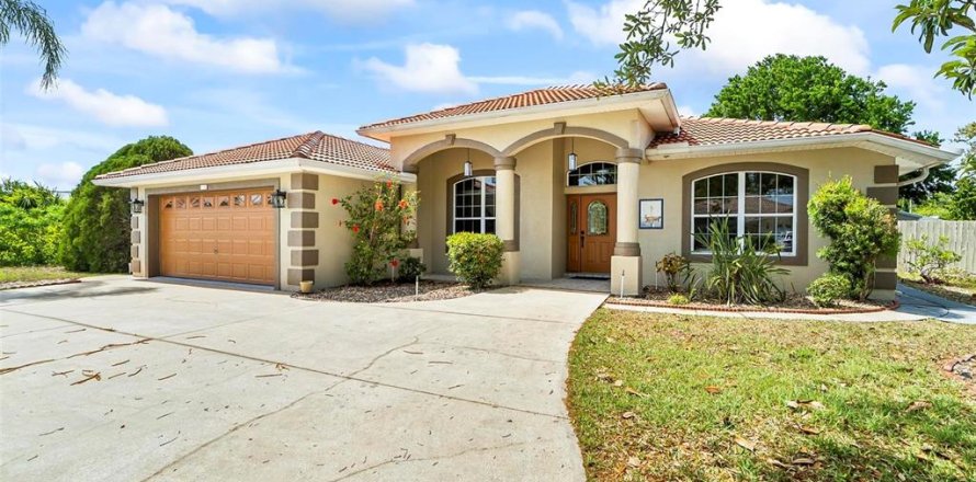 Villa ou maison à Palm Coast, Floride 3 chambres, 213.77 m2 № 1648889
