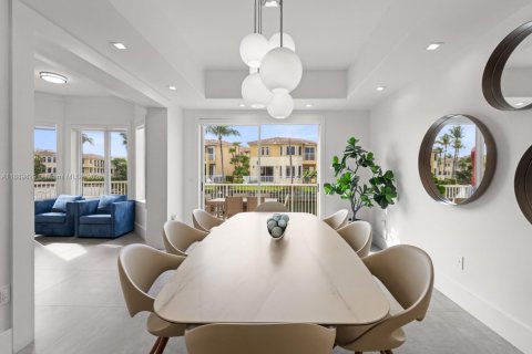 Casa en venta en Aventura, Florida, 3 dormitorios, 235.97 m2 № 1944881 - foto 8