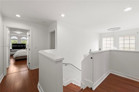 Casa en venta en Aventura, Florida, 3 dormitorios, 235.97 m2 № 1944881 - foto 22