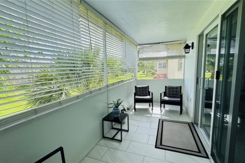 Condo in Margate, Florida, 2 bedrooms  № 1859219 - photo 13