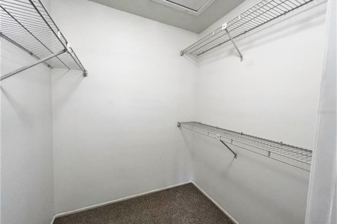 House in Largo, Florida 3 bedrooms, 137.59 sq.m. № 1883904 - photo 14