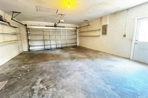 House in Largo, Florida 3 bedrooms, 137.59 sq.m. № 1883904 - photo 21