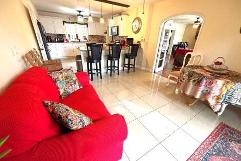 House in Leesburg, Florida 4 bedrooms, 220.64 sq.m. № 1835971 - photo 19