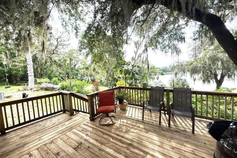 House in Leesburg, Florida 4 bedrooms, 220.64 sq.m. № 1835971 - photo 25