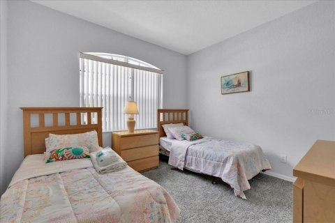 House in Davenport, Florida 4 bedrooms, 178.28 sq.m. № 1821411 - photo 6