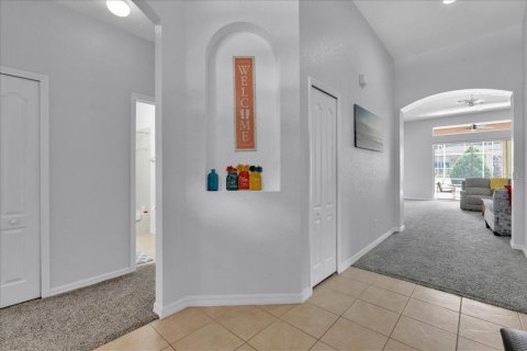 House in Davenport, Florida 4 bedrooms, 178.28 sq.m. № 1821411 - photo 5