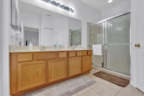 House in Davenport, Florida 4 bedrooms, 178.28 sq.m. № 1821411 - photo 23