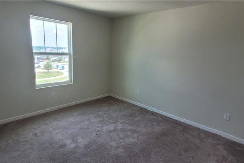 House in Davenport, Florida 4 bedrooms, 224.45 sq.m. № 1747318 - photo 27