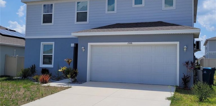 House in Davenport, Florida 4 bedrooms, 224.45 sq.m. № 1747318
