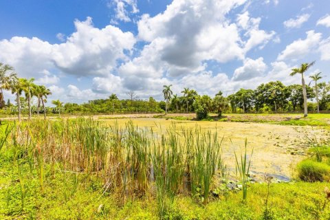 Propiedad comercial en venta en Boynton Beach, Florida № 1871550 - foto 25