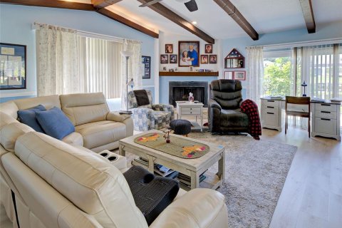 House in Port Charlotte, Florida 3 bedrooms, 170.94 sq.m. № 2275472 - photo 11