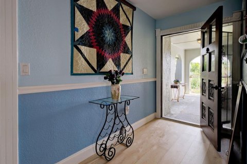 House in Port Charlotte, Florida 3 bedrooms, 170.94 sq.m. № 2275472 - photo 3