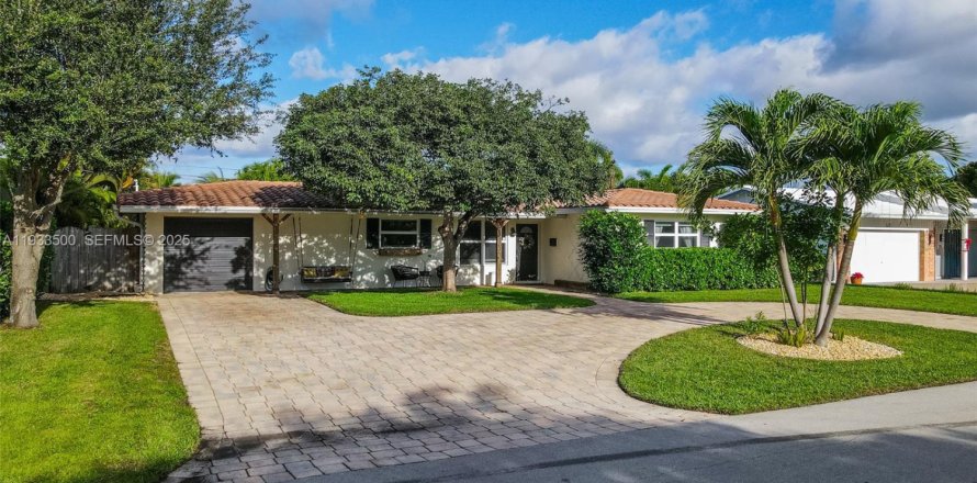 Casa en Fort Lauderdale, Florida 3 dormitorios, 138.33 m2 № 1992591