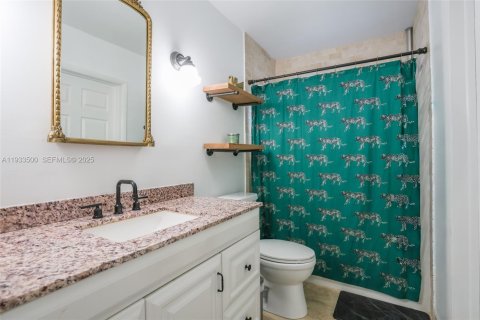 Casa en venta en Fort Lauderdale, Florida, 3 dormitorios, 138.33 m2 № 1992591 - foto 21
