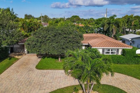 Casa en venta en Fort Lauderdale, Florida, 3 dormitorios, 138.33 m2 № 1992591 - foto 27