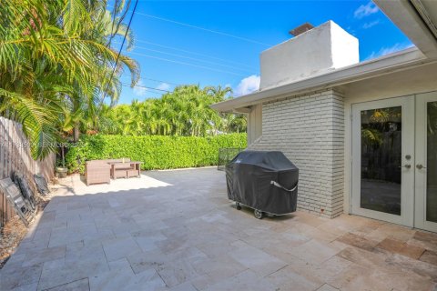 Casa en venta en Fort Lauderdale, Florida, 3 dormitorios, 138.33 m2 № 1992591 - foto 24