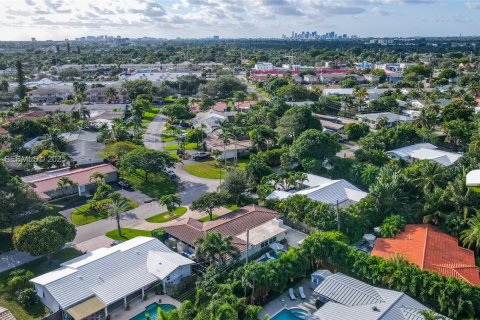 Casa en venta en Fort Lauderdale, Florida, 3 dormitorios, 138.33 m2 № 1992591 - foto 26