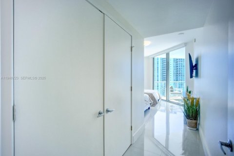 Copropriété à vendre à North Miami Beach, Floride: 2 chambres, 155.15 m2 № 2004569 - photo 14