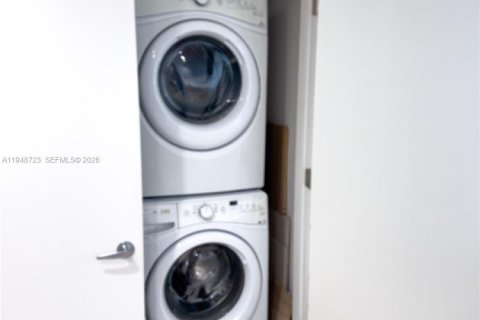 Copropriété à vendre à North Miami Beach, Floride: 2 chambres, 155.15 m2 № 2004569 - photo 29